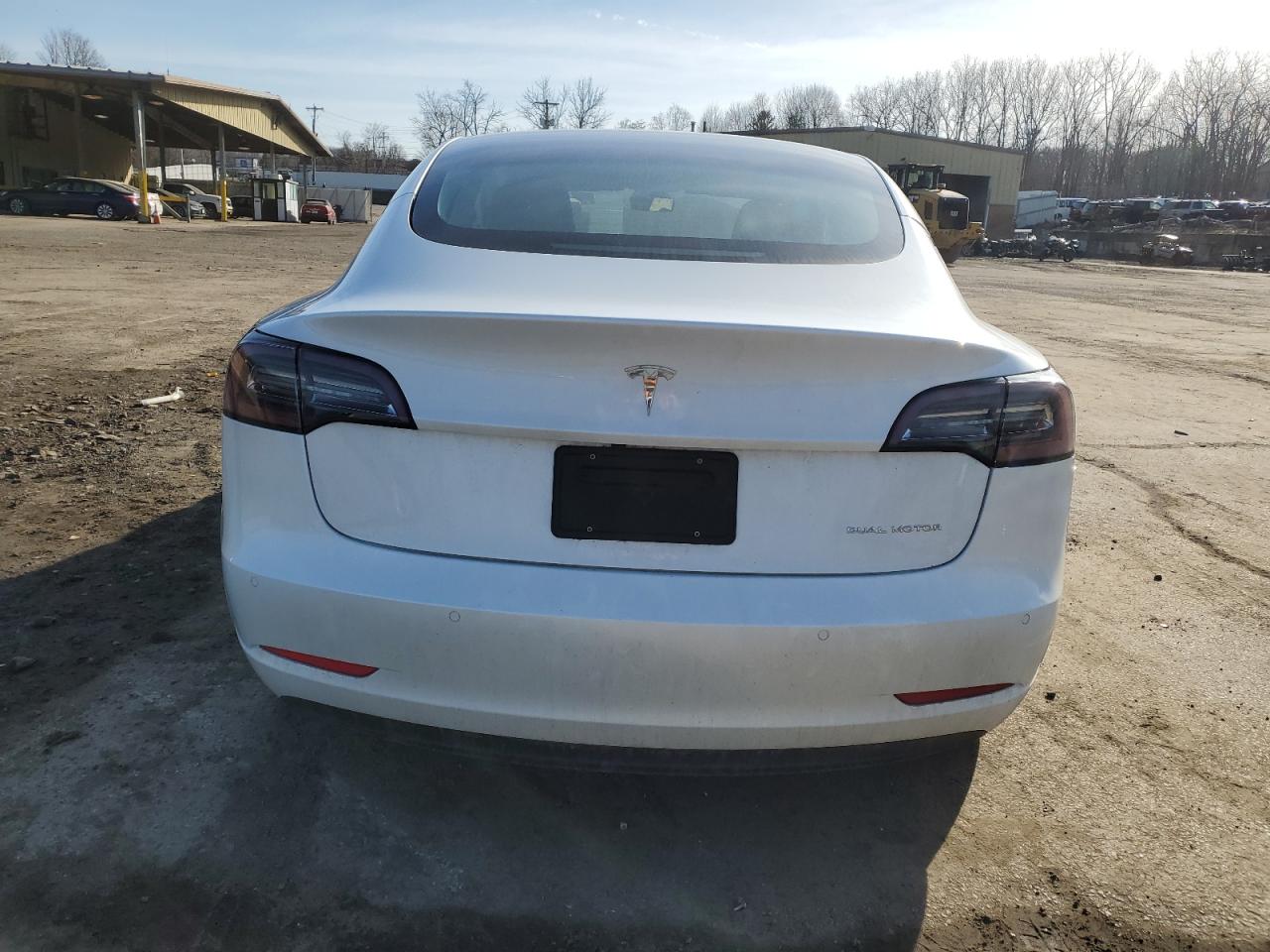 Photo 5 VIN: 5YJ3E1EB4NF181045 - TESLA MODEL 3 