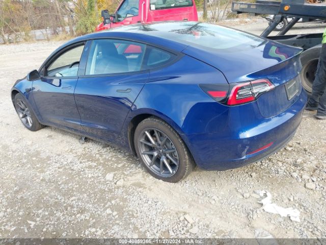 Photo 2 VIN: 5YJ3E1EB4NF197861 - TESLA MODEL 3 