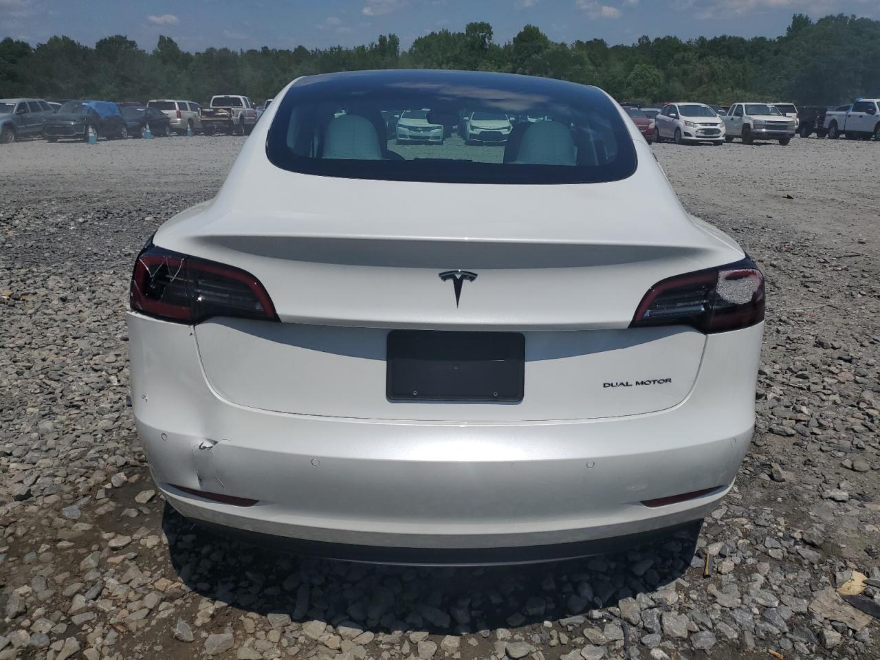 Photo 5 VIN: 5YJ3E1EB4NF203741 - TESLA MODEL 3 