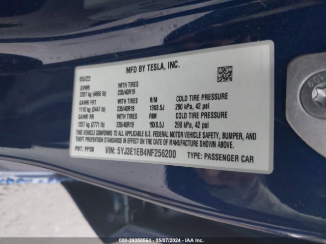 Photo 8 VIN: 5YJ3E1EB4NF256200 - TESLA MODEL 3 