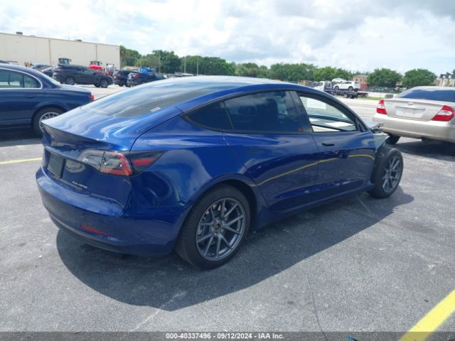 Photo 3 VIN: 5YJ3E1EB4NF267097 - TESLA MODEL 3 