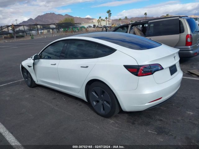 Photo 2 VIN: 5YJ3E1EB4NF275040 - TESLA MODEL 3 