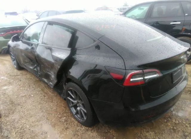 Photo 2 VIN: 5YJ3E1EB4NF326150 - TESLA MODEL 3 