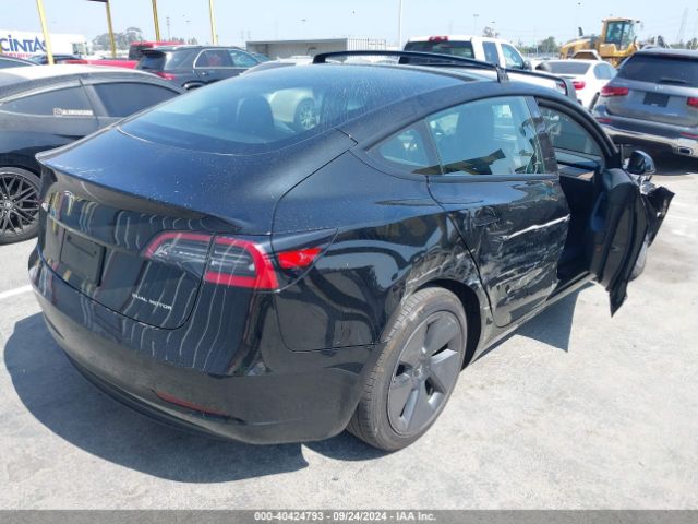 Photo 3 VIN: 5YJ3E1EB4PF392569 - TESLA MODEL 3 