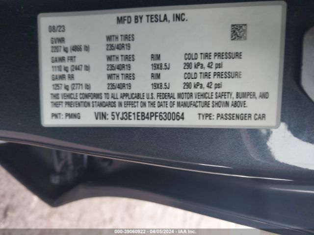 Photo 8 VIN: 5YJ3E1EB4PF630064 - TESLA MODEL 3 