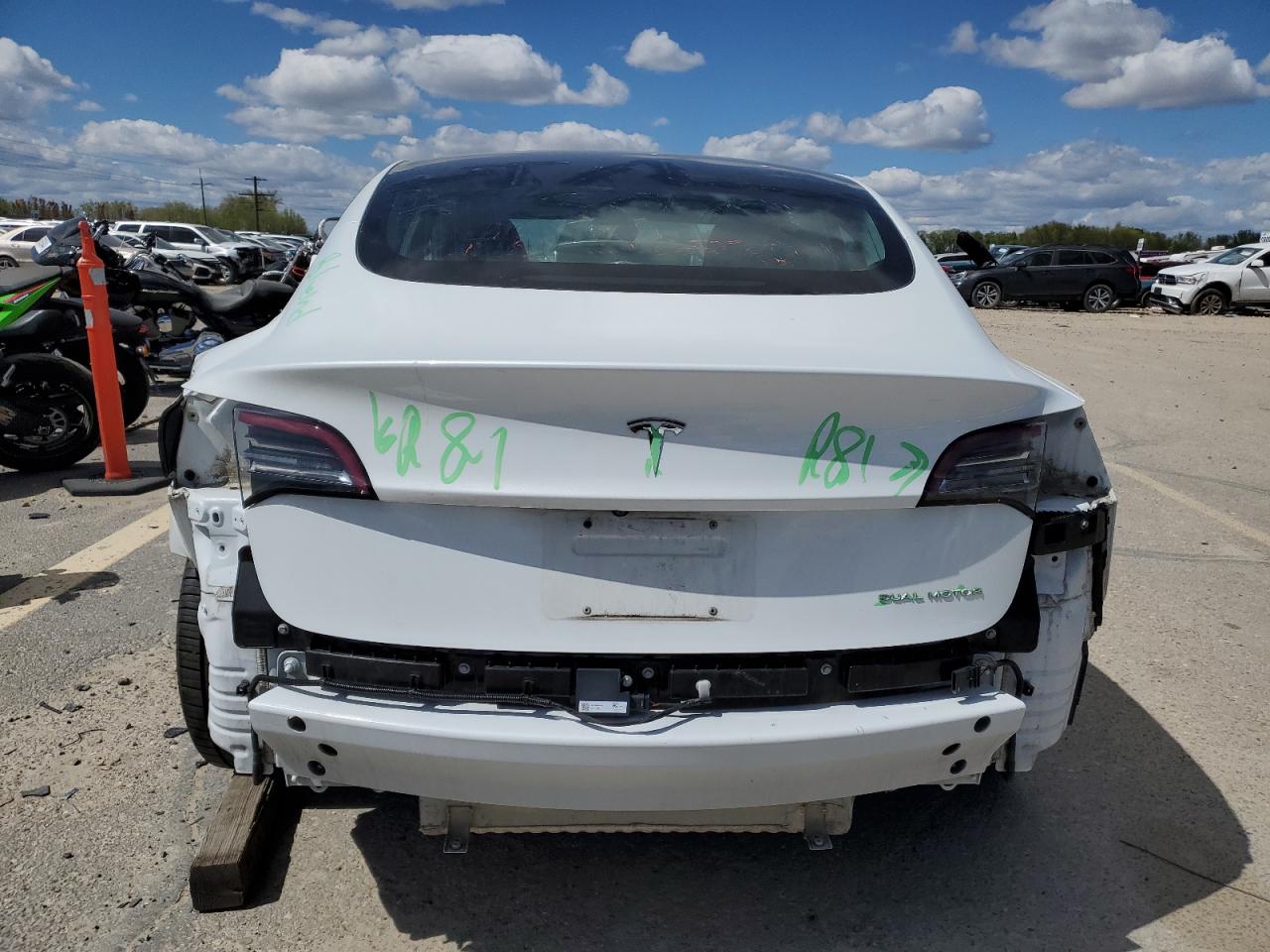 Photo 5 VIN: 5YJ3E1EB5JF066755 - TESLA MODEL 3 