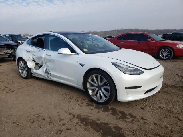 Photo 3 VIN: 5YJ3E1EB5JF067582 - TESLA MODEL 3 