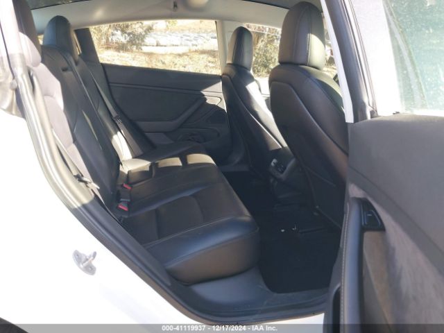 Photo 7 VIN: 5YJ3E1EB5JF084379 - TESLA MODEL 3 