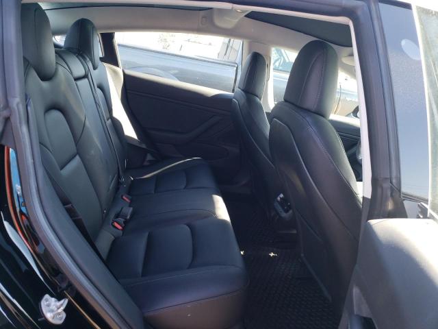 Photo 5 VIN: 5YJ3E1EB5JF084740 - TESLA MODEL 3 