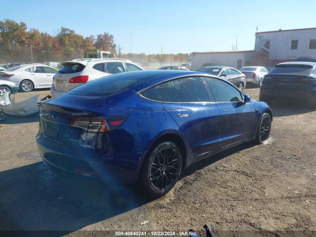 Photo 3 VIN: 5YJ3E1EB5JF096595 - TESLA MODEL 3 