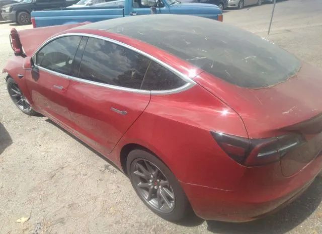 Photo 2 VIN: 5YJ3E1EB5JF097620 - TESLA MODEL 3 