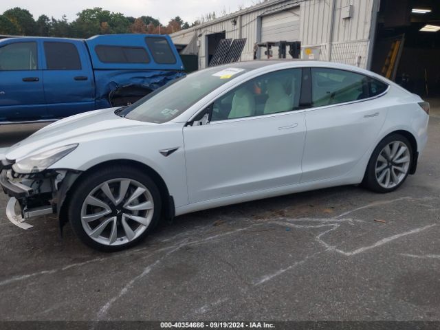 Photo 1 VIN: 5YJ3E1EB5JF101231 - TESLA MODEL 3 