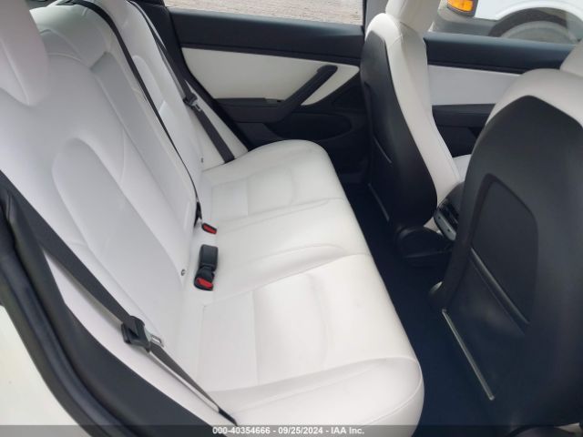 Photo 7 VIN: 5YJ3E1EB5JF101231 - TESLA MODEL 3 