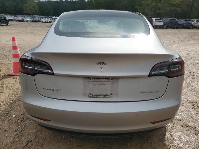 Photo 5 VIN: 5YJ3E1EB5JF117008 - TESLA MODEL 3 