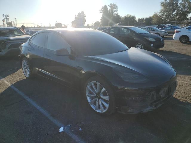 Photo 3 VIN: 5YJ3E1EB5JF127764 - TESLA MODEL 3 