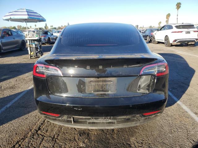 Photo 5 VIN: 5YJ3E1EB5JF127764 - TESLA MODEL 3 