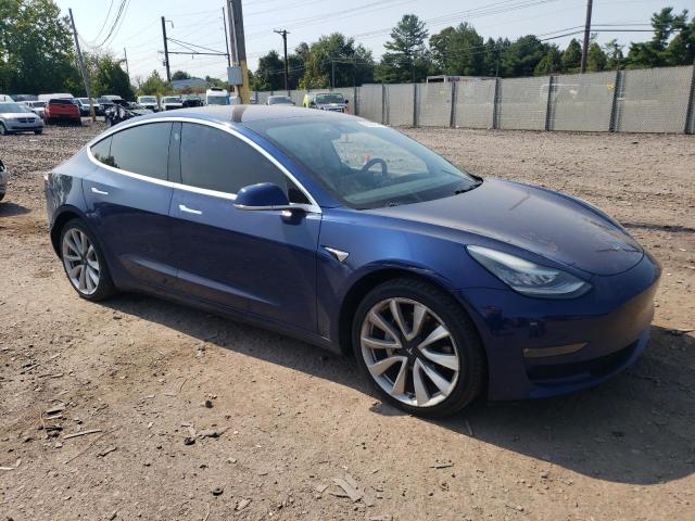 Photo 3 VIN: 5YJ3E1EB5JF133757 - TESLA MODEL 3 