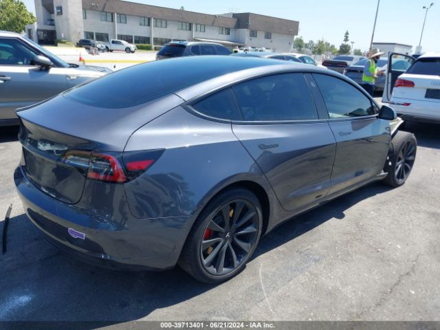 Photo 3 VIN: 5YJ3E1EB5JF147478 - TESLA MODEL 3 