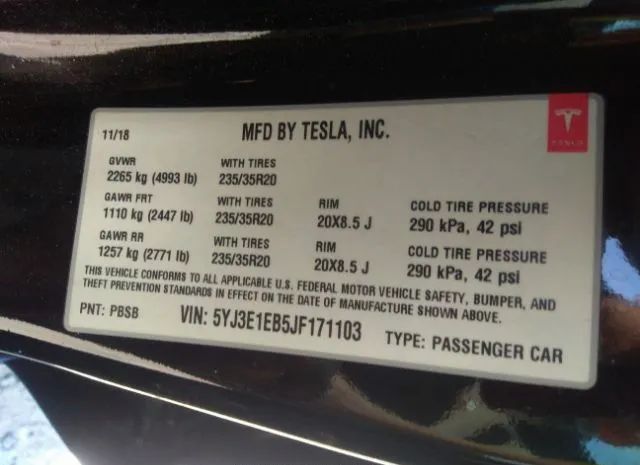 Photo 8 VIN: 5YJ3E1EB5JF171103 - TESLA MODEL 3 