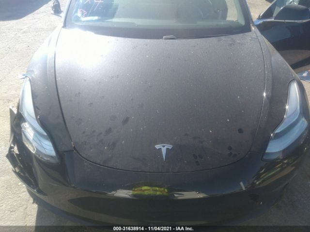 Photo 9 VIN: 5YJ3E1EB5JF186846 - TESLA MODEL 3 