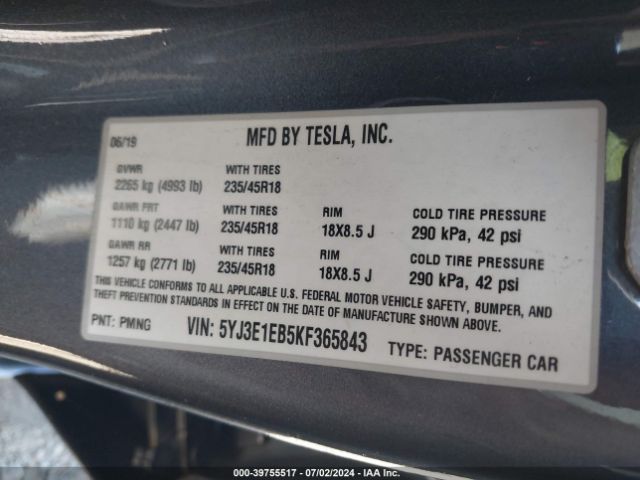 Photo 8 VIN: 5YJ3E1EB5KF365843 - TESLA MODEL 3 