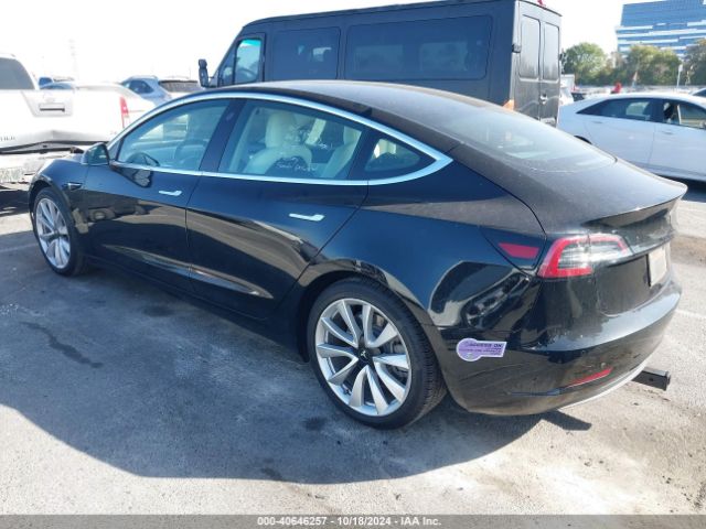 Photo 2 VIN: 5YJ3E1EB5KF391858 - TESLA MODEL 3 