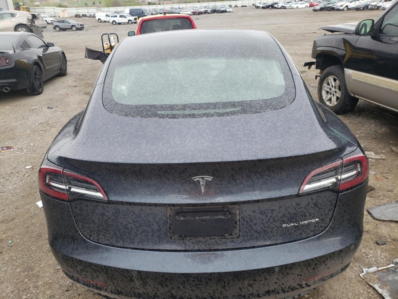 Photo 5 VIN: 5YJ3E1EB5KF441982 - TESLA MODEL 3 