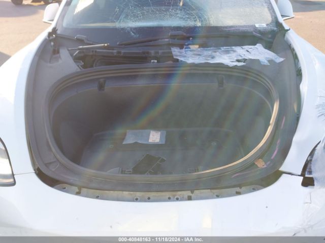 Photo 9 VIN: 5YJ3E1EB5LF628530 - TESLA MODEL 3 