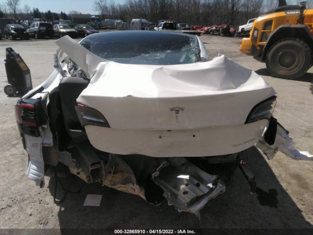 Photo 5 VIN: 5YJ3E1EB5LF638829 - TESLA MODEL 3 