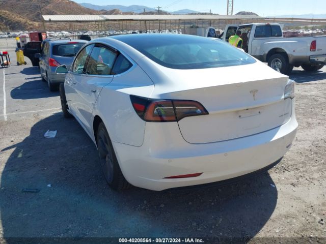 Photo 2 VIN: 5YJ3E1EB5LF639656 - TESLA MODEL 3 