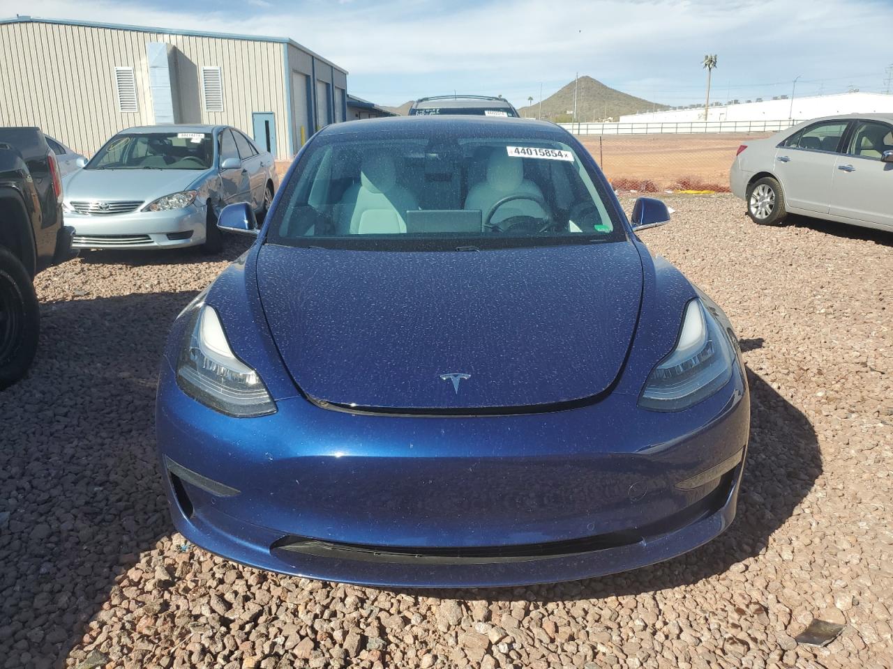 Photo 4 VIN: 5YJ3E1EB5LF668459 - TESLA MODEL 3 