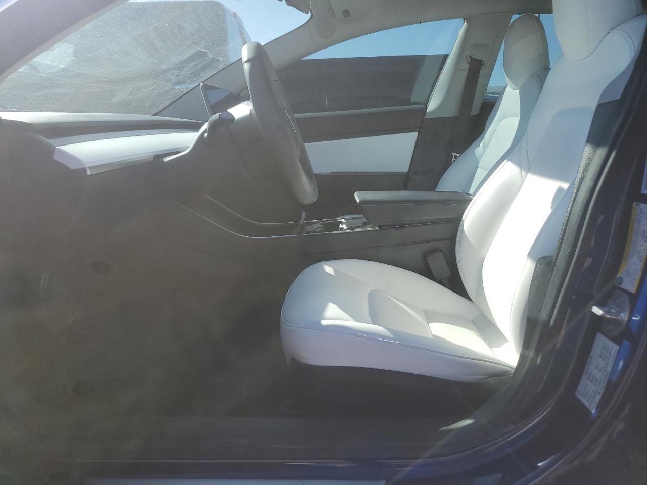 Photo 6 VIN: 5YJ3E1EB5LF668459 - TESLA MODEL 3 