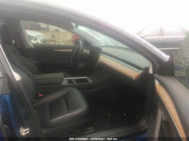 Photo 4 VIN: 5YJ3E1EB5MF006625 - TESLA MODEL 3 