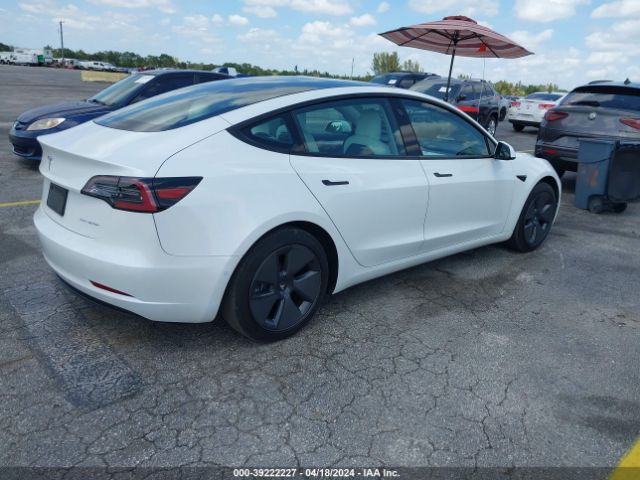 Photo 3 VIN: 5YJ3E1EB5MF026423 - TESLA MODEL 3 