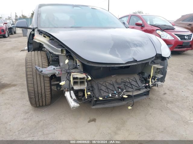 Photo 5 VIN: 5YJ3E1EB5MF044372 - TESLA MODEL 3 