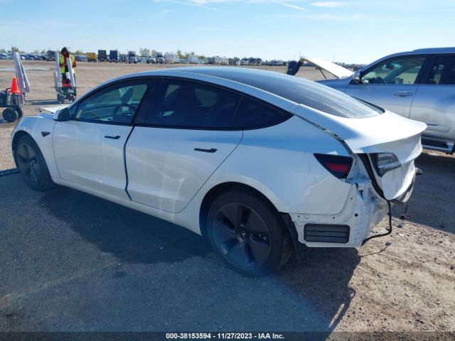 Photo 2 VIN: 5YJ3E1EB5MF055694 - TESLA MODEL 3 