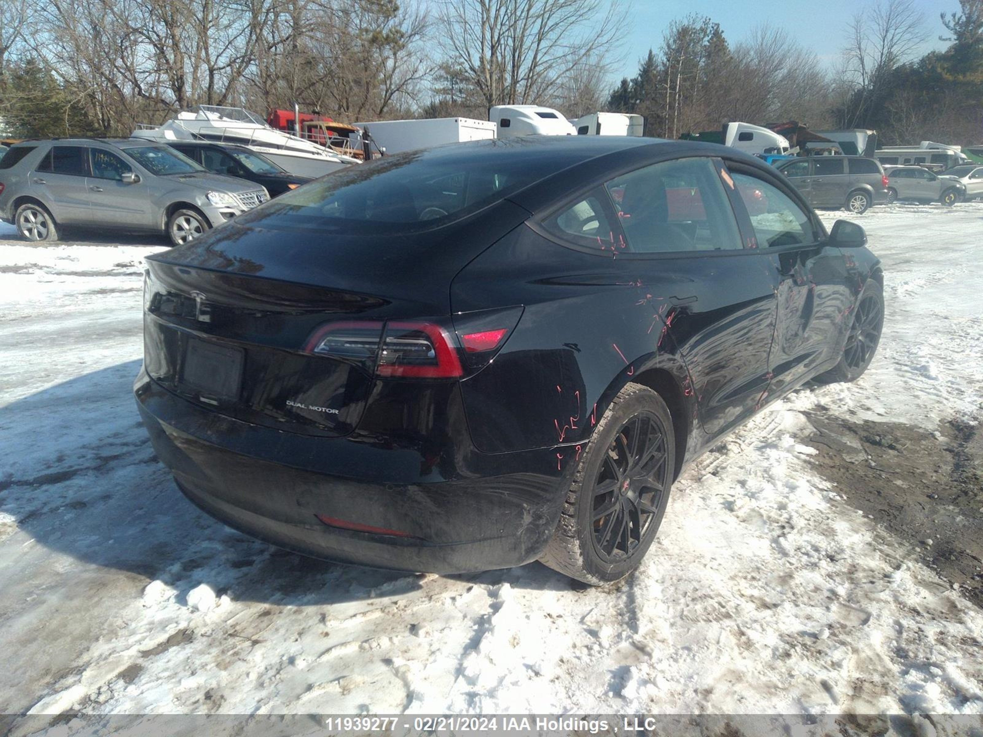 Photo 3 VIN: 5YJ3E1EB5MF859459 - TESLA MODEL 3 