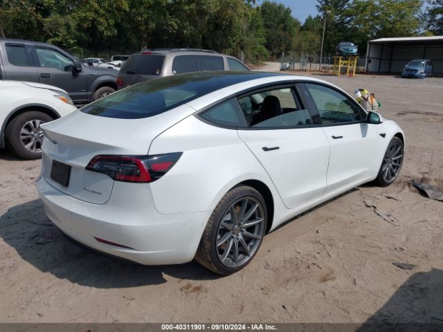 Photo 3 VIN: 5YJ3E1EB5MF902925 - TESLA MODEL 3 