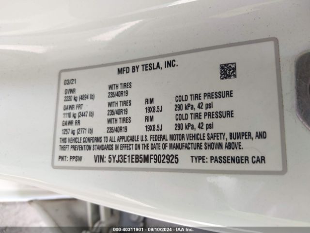 Photo 8 VIN: 5YJ3E1EB5MF902925 - TESLA MODEL 3 