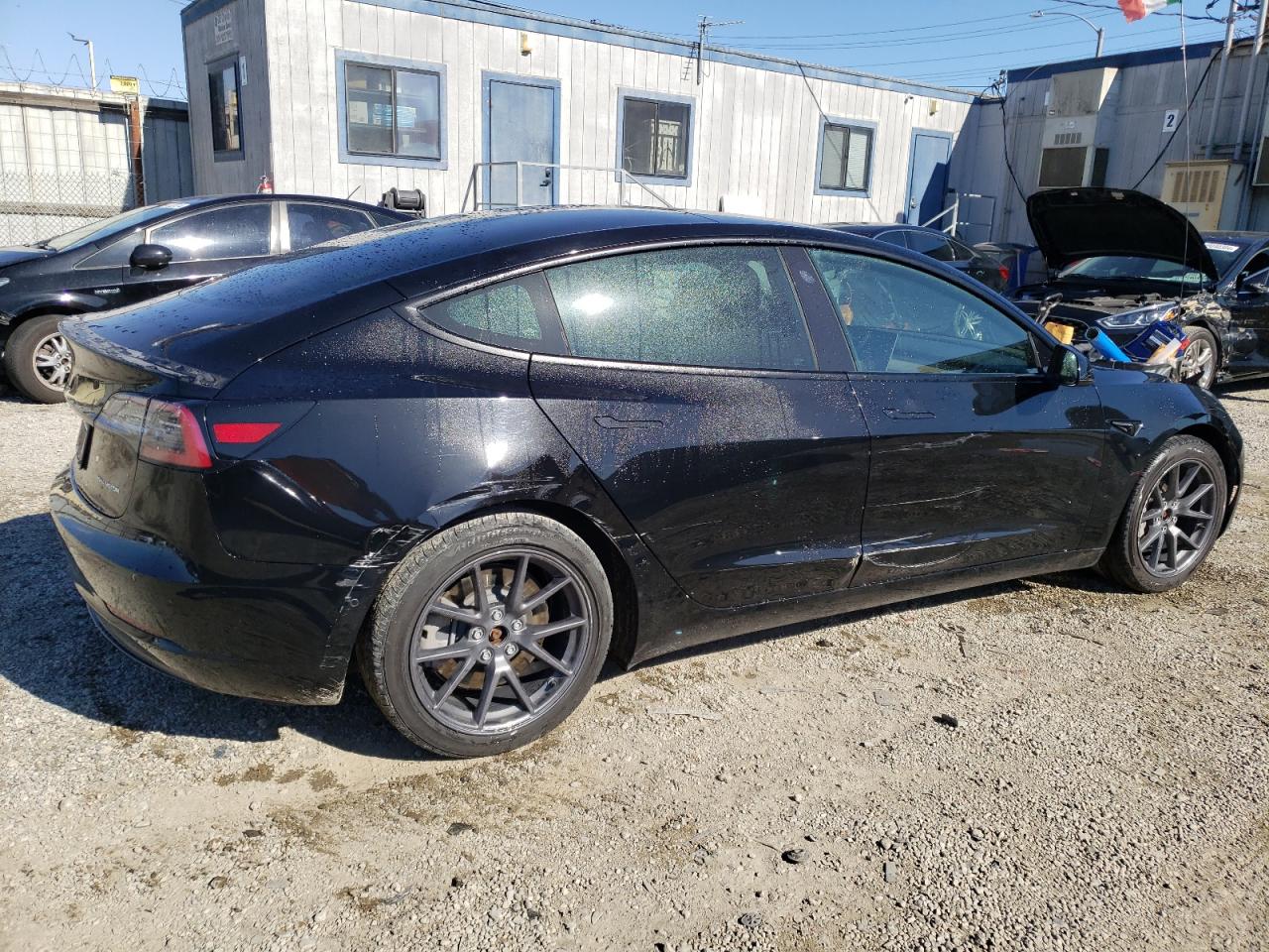 Photo 2 VIN: 5YJ3E1EB5MF928988 - TESLA MODEL 3 