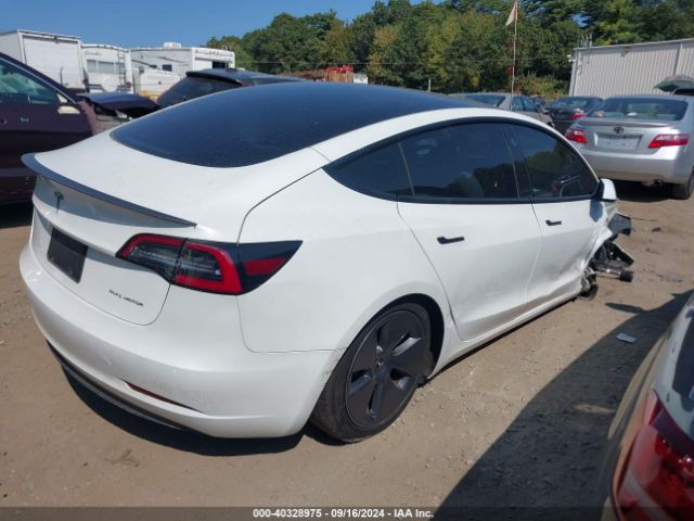 Photo 3 VIN: 5YJ3E1EB5MF960596 - TESLA MODEL 3 