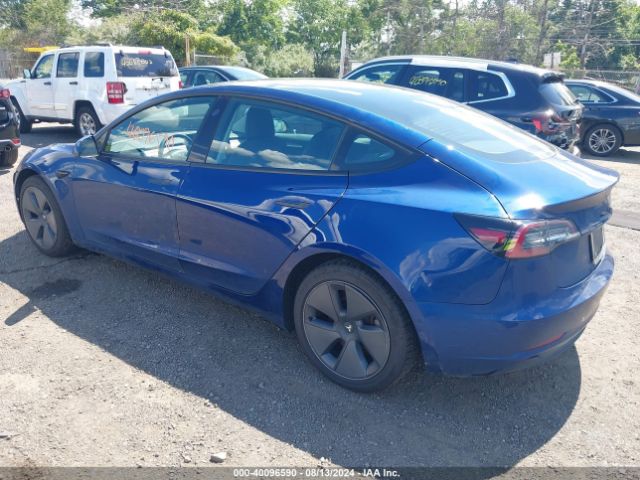 Photo 2 VIN: 5YJ3E1EB5NF104331 - TESLA MODEL 3 