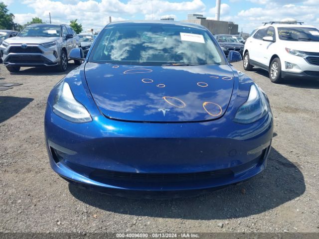 Photo 5 VIN: 5YJ3E1EB5NF104331 - TESLA MODEL 3 