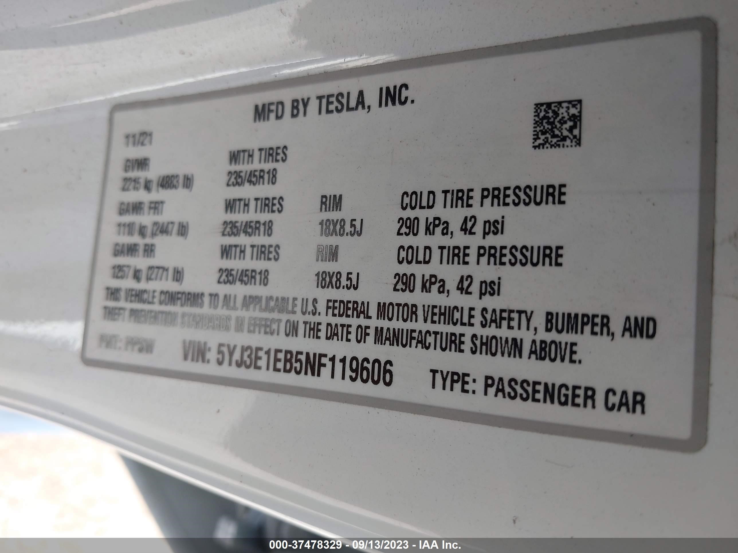 Photo 8 VIN: 5YJ3E1EB5NF119606 - TESLA MODEL 3 