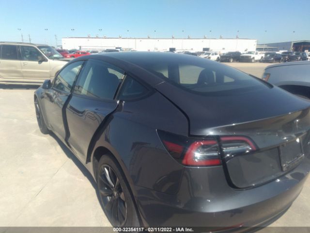 Photo 2 VIN: 5YJ3E1EB5NF128693 - TESLA MODEL 3 