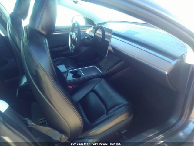 Photo 4 VIN: 5YJ3E1EB5NF128693 - TESLA MODEL 3 