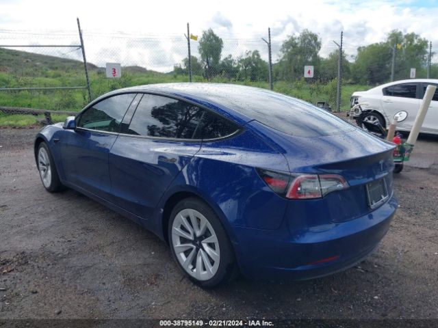 Photo 2 VIN: 5YJ3E1EB5NF137507 - TESLA MODEL 3 