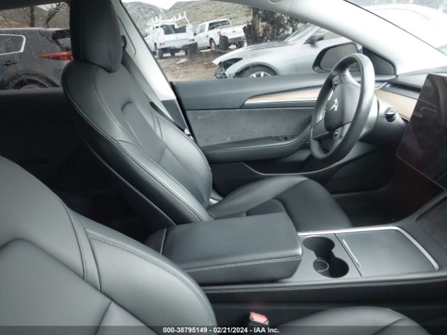 Photo 4 VIN: 5YJ3E1EB5NF137507 - TESLA MODEL 3 