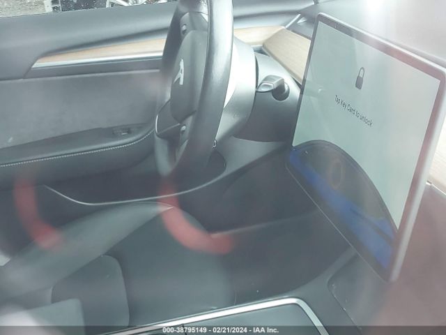 Photo 6 VIN: 5YJ3E1EB5NF137507 - TESLA MODEL 3 