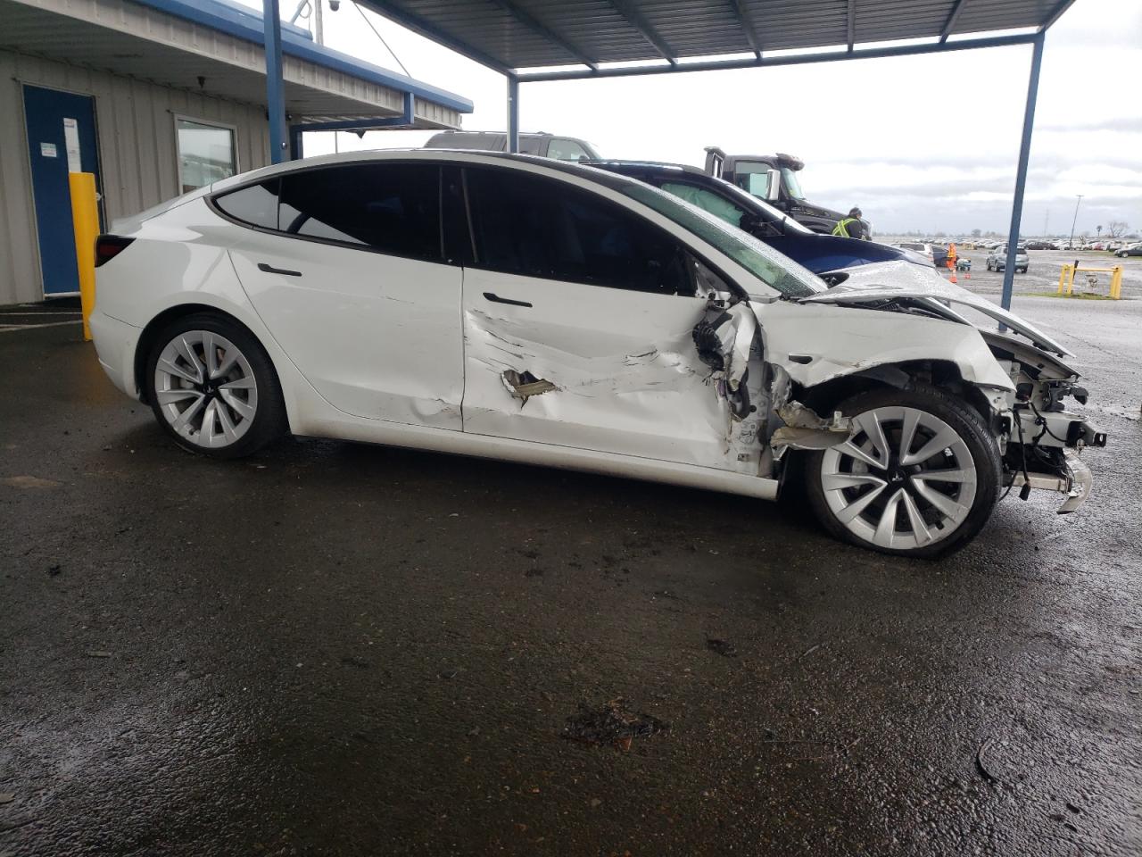 Photo 3 VIN: 5YJ3E1EB5NF144182 - TESLA MODEL 3 